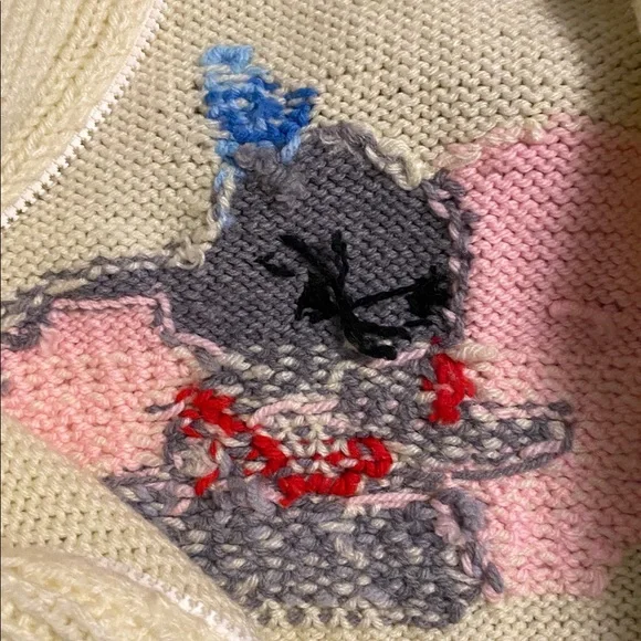 Vintage Hand-Knit Dumbo Zip Cardigan Size 6-7 (approx) - Picture 12 of 12